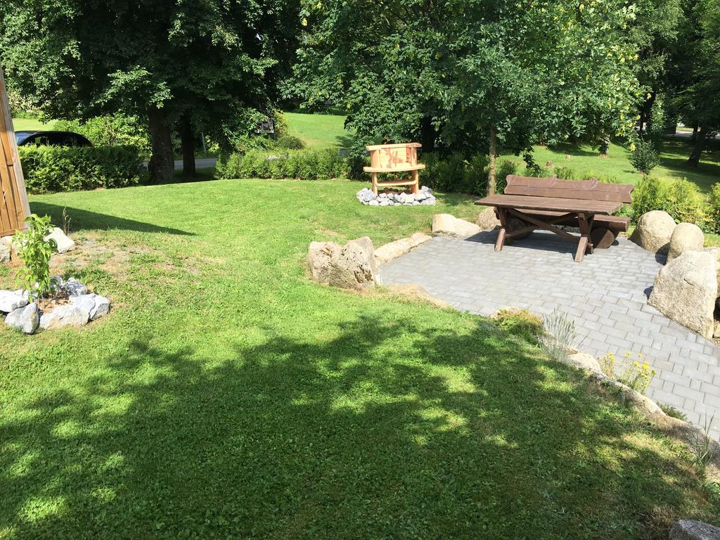 Naturstammhaus Und Appartements Zum Brockenbaecker Tanne Exteriör bild