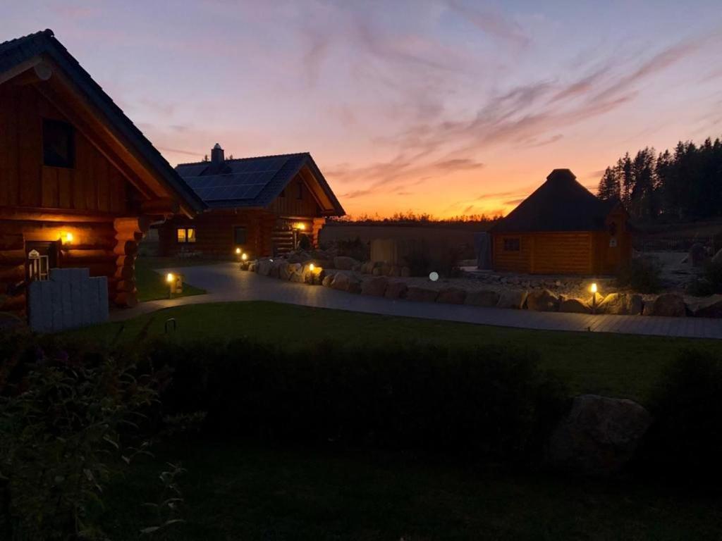 Naturstammhaus Und Appartements Zum Brockenbaecker Tanne Exteriör bild